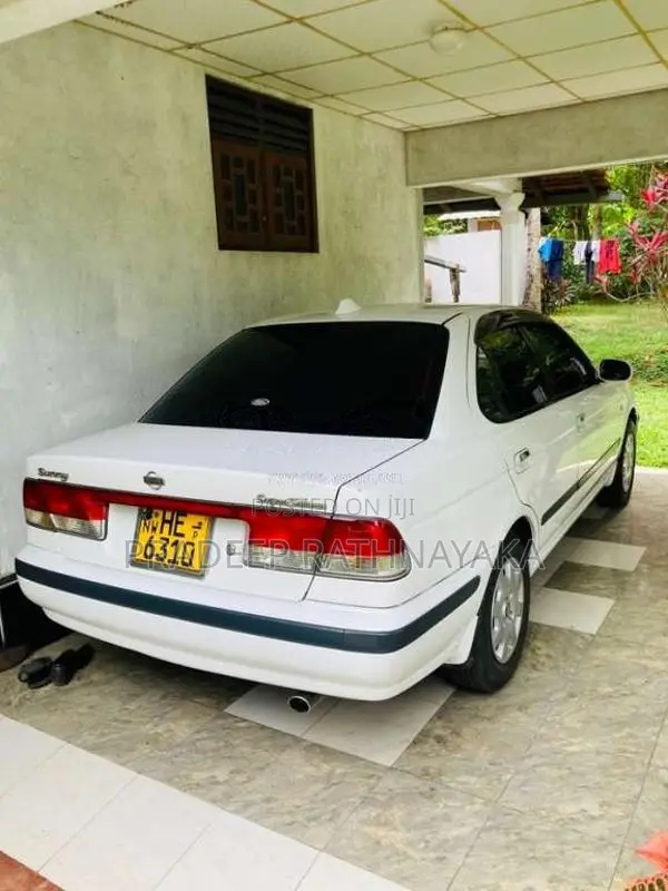 Nissan FB15 2000 Car (Used)