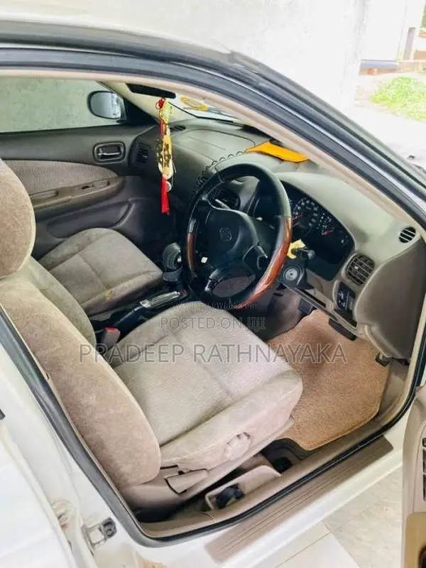 Nissan FB15 2000 Car (Used)