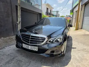 Mercedes-Benz E220 CDI 2013 Car (Used)