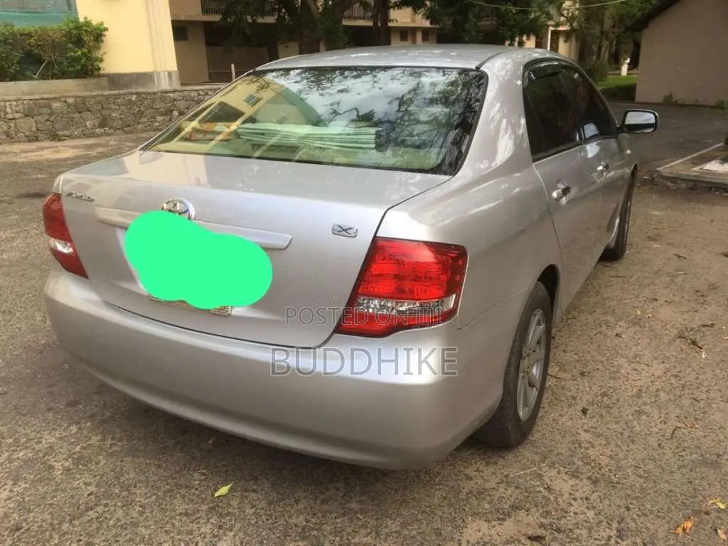 Toyota Axio 2011 Car (Used)