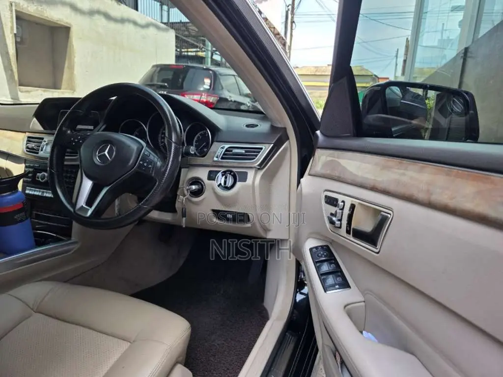 Mercedes-Benz E220 CDI 2013 Car (Used)