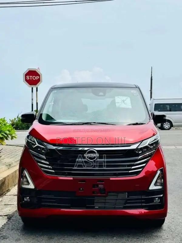 Nissan Dayz Highway Star 2024 Car Unregistered (Recondition)