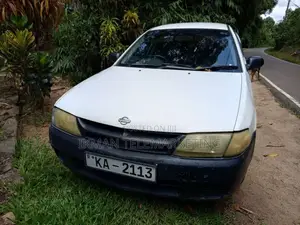 Nissan Y11 2001 Car (Used)