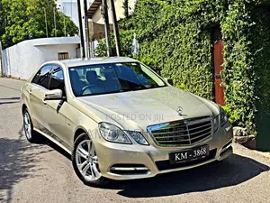 Mercedes-Benz E200 W212 2010 Car (Used)