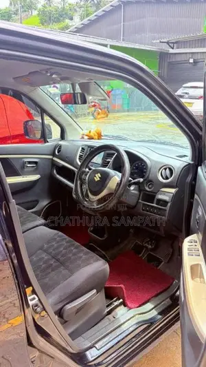 Suzuki Wagon R Stingray 2015 Car (Used)