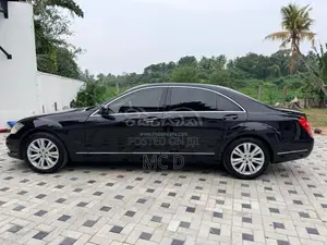 Mercedes-Benz S300 2010 Car (Used)