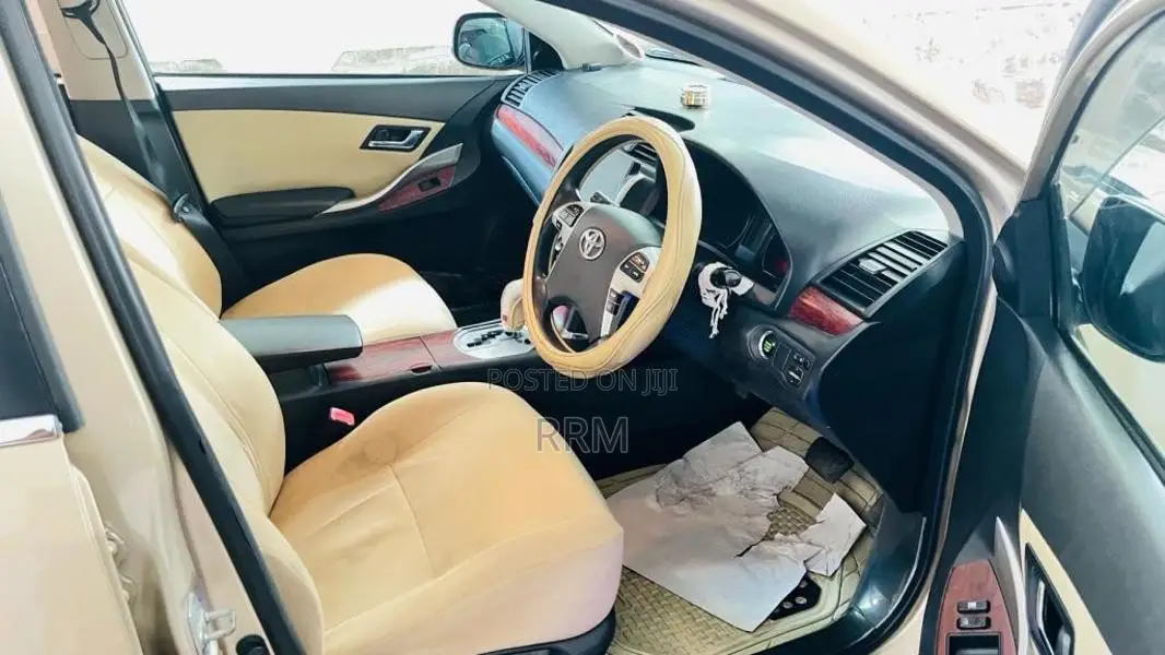 Toyota Allion 2010 Car (Used)