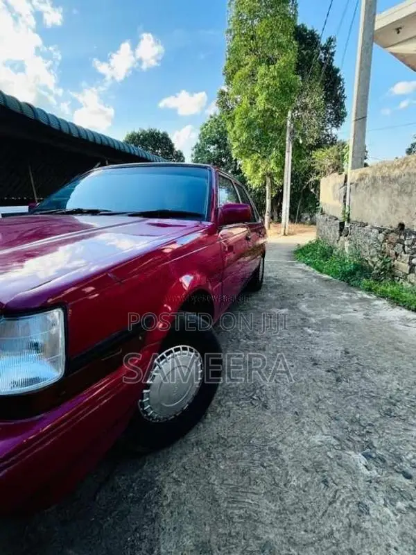 Toyota Corona AT151 1987 Car (Used)