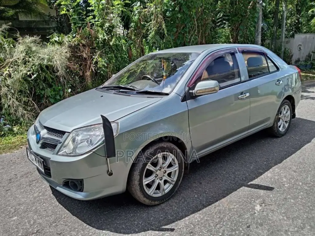 Micro MX7 2012 Car (Used)