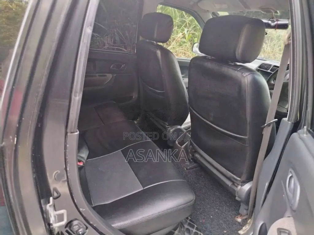 Suzuki Swift 2006 Car (Used)