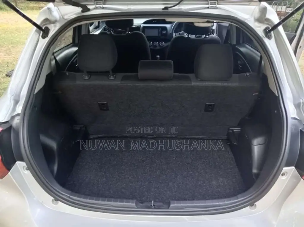 Toyota Vitz 2019 Car (Used)