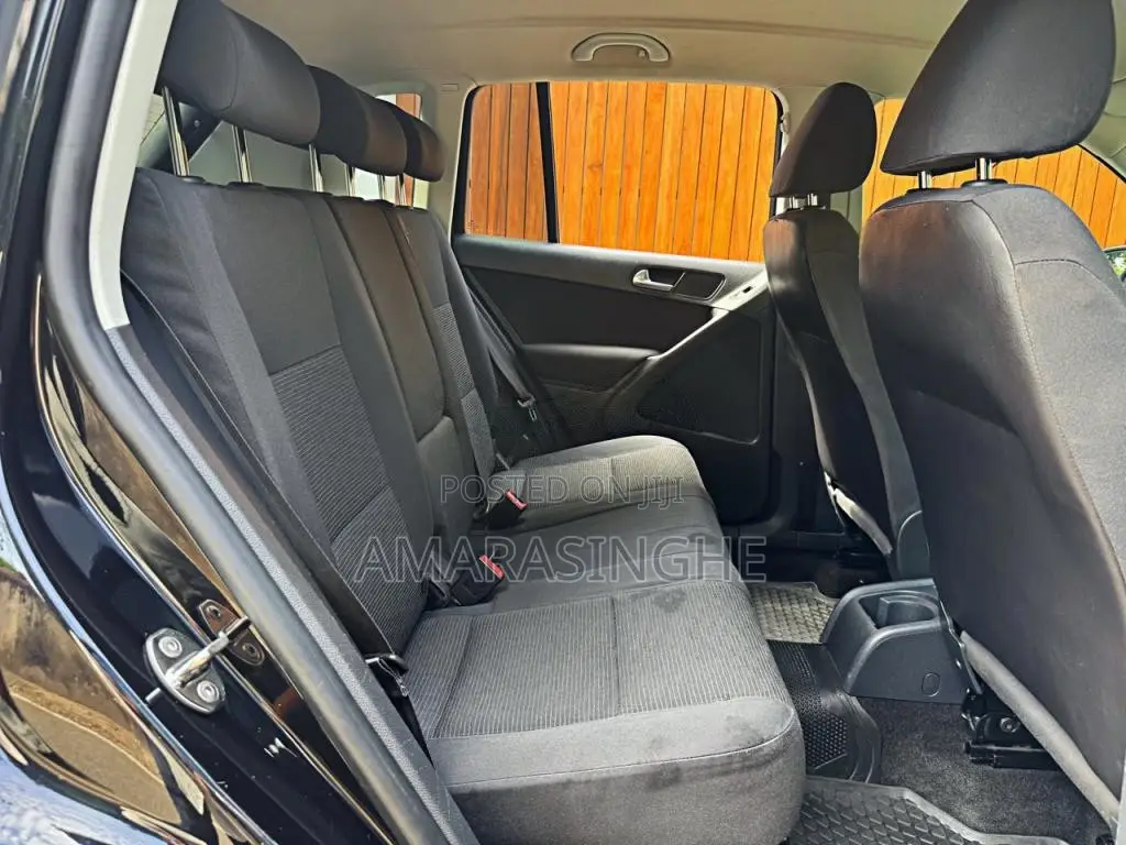 Volkswagen Tiguan 2012 Car (Used)