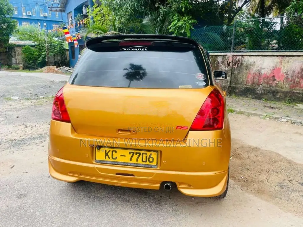 Suzuki Swift 2006 Car (Used)
