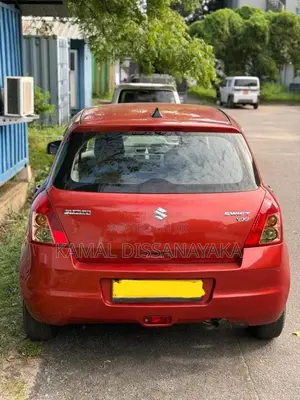 Suzuki Swift Vxi 2011 Car (Used)