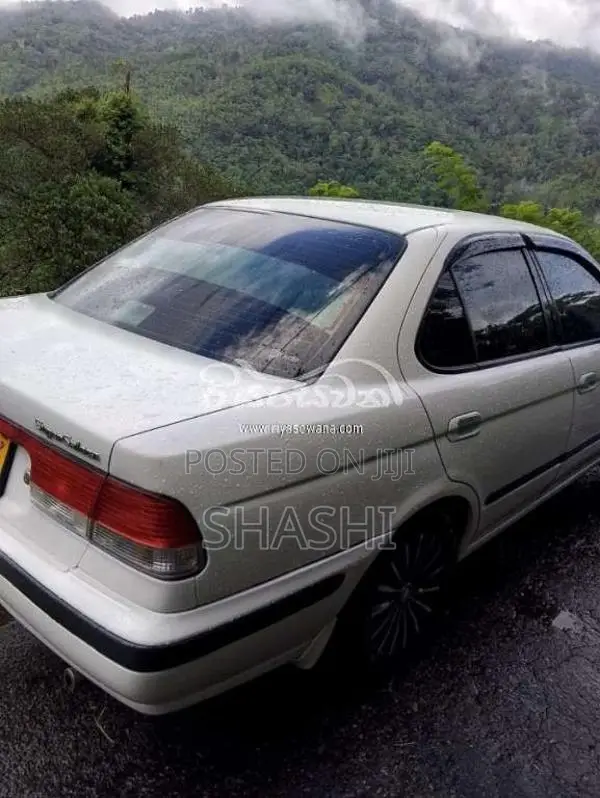 Nissan FB15 SUPER SALOON 2004 Car (Used)