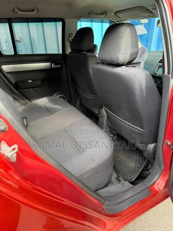 Suzuki Swift Vxi 2011 Car (Used)