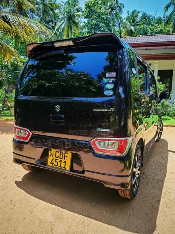 Suzuki Wagon R FZ 2018 Car (Used)
