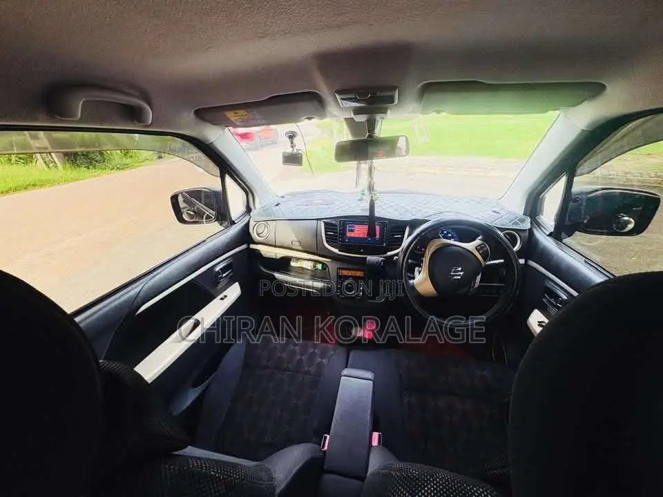 Suzuki Wagon R Stingray 2016 Car (Used)