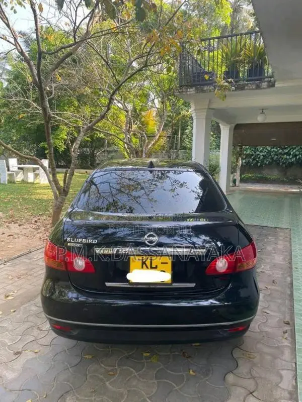 Nissan Bluebird G11 Sylphy 2007 Car (Used)