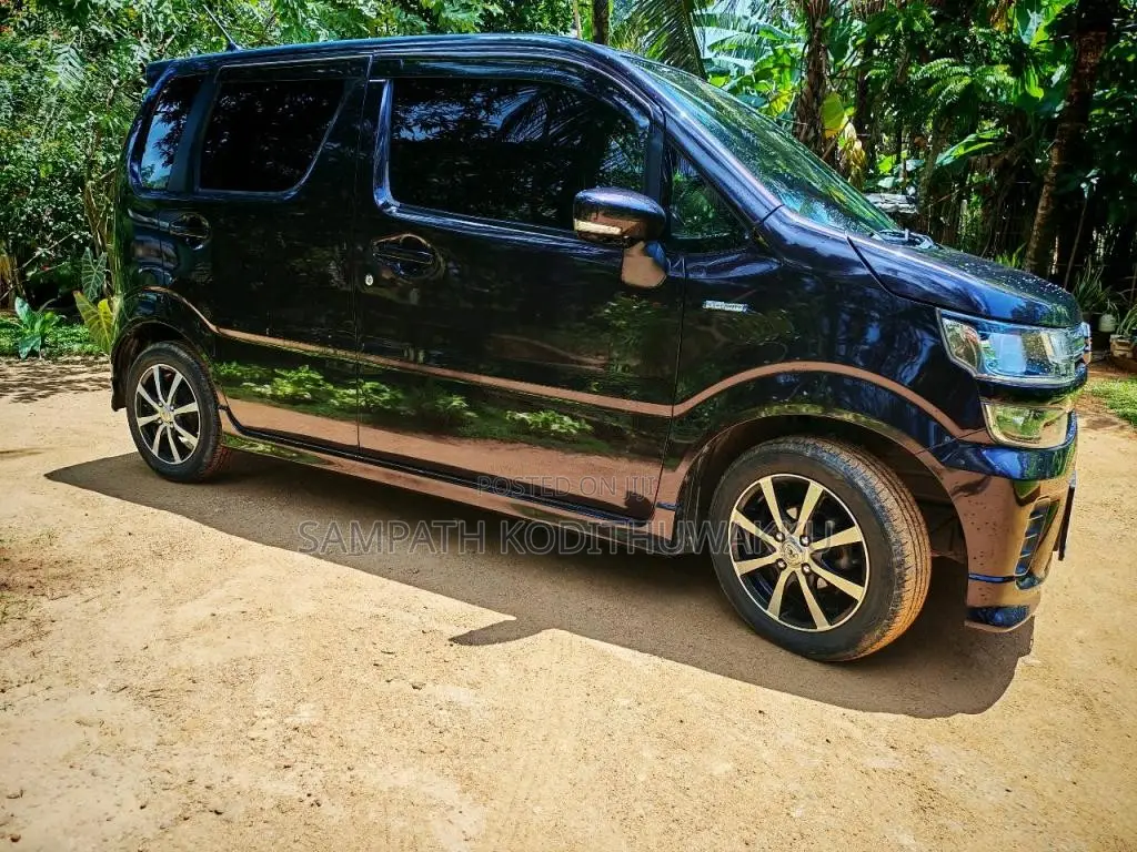 Suzuki Wagon R FZ 2018 Car (Used)