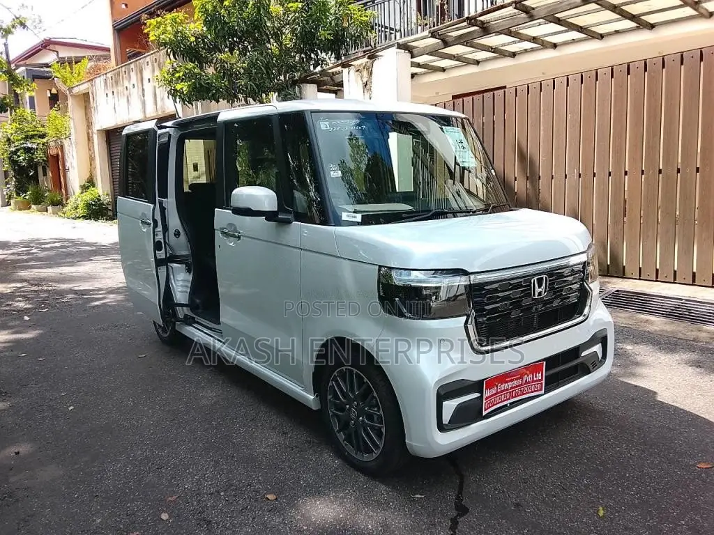 Honda N BOX CUSTOM 2026 Car Brand New