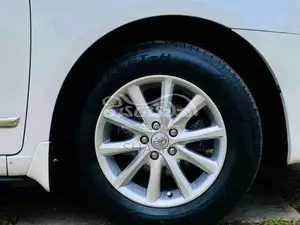 Toyota PREMIO G SUPERIOR 2014 Car (Used)