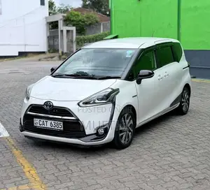 Toyota Sienta 2016 Car (Used)