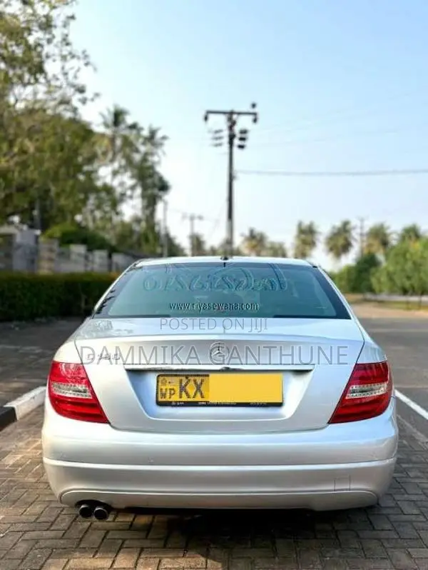 Mercedes-Benz C180 2012 Car (Used)