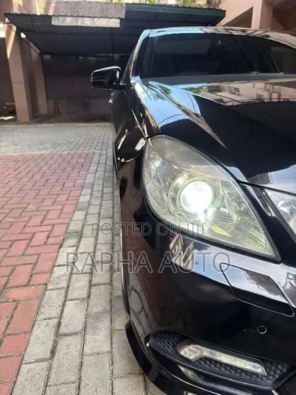 Mercedes-Benz E250 2010 Car (Used)