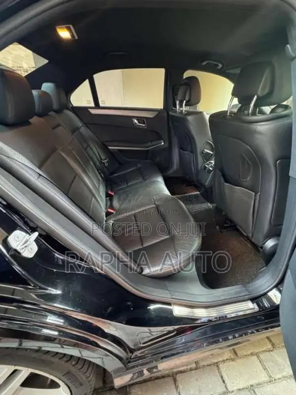 Mercedes-Benz E250 2010 Car (Used)