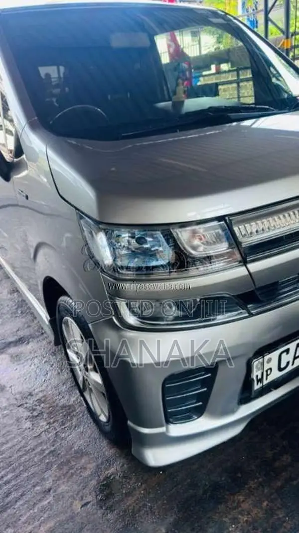 Suzuki Wagon R FZ 2017 Car (Used)
