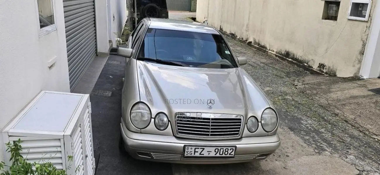 Mercedes-Benz E-Class W210-E230ed 1996 Car (Used)