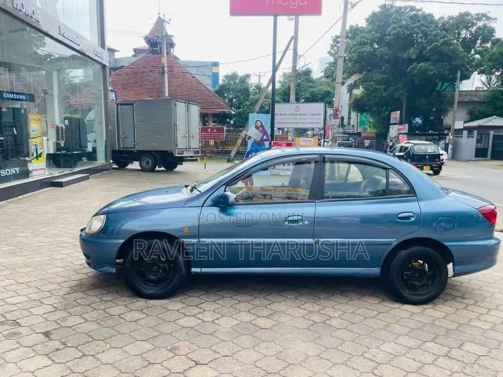 Kia Rio 2001 Car (Used)