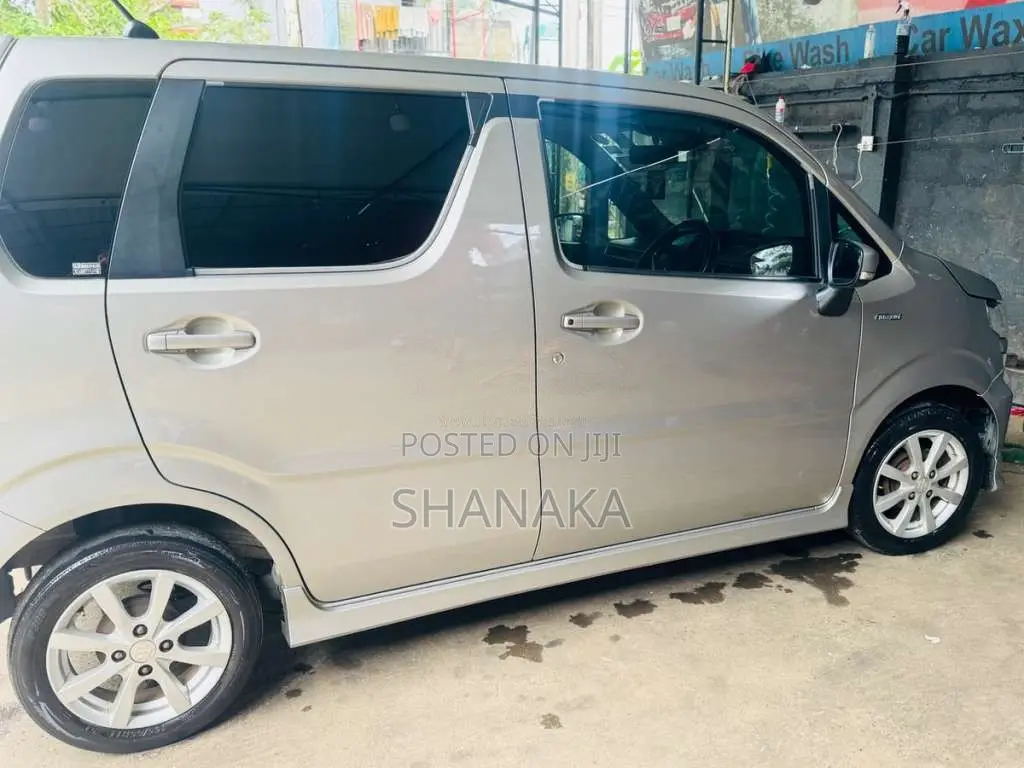 Suzuki Wagon R FZ 2017 Car (Used)