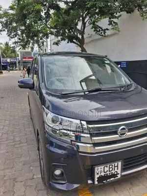 Nissan Dayz Highway Star 2019 Car (Used)