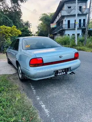 Nissan Bluebird SU13 Limited 1996 Car (Used)
