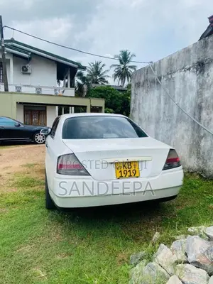 Nissan Cedric 2000 Car (Used)