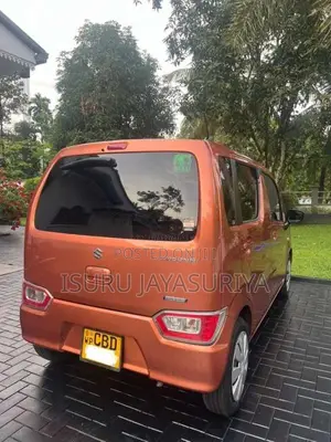Suzuki Wagon R FX Hybrid 2017 Car (Used)