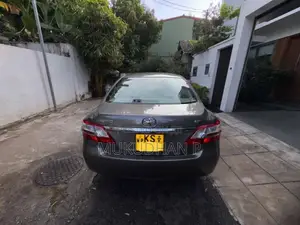 Toyota Premio 2011 Car (Used)