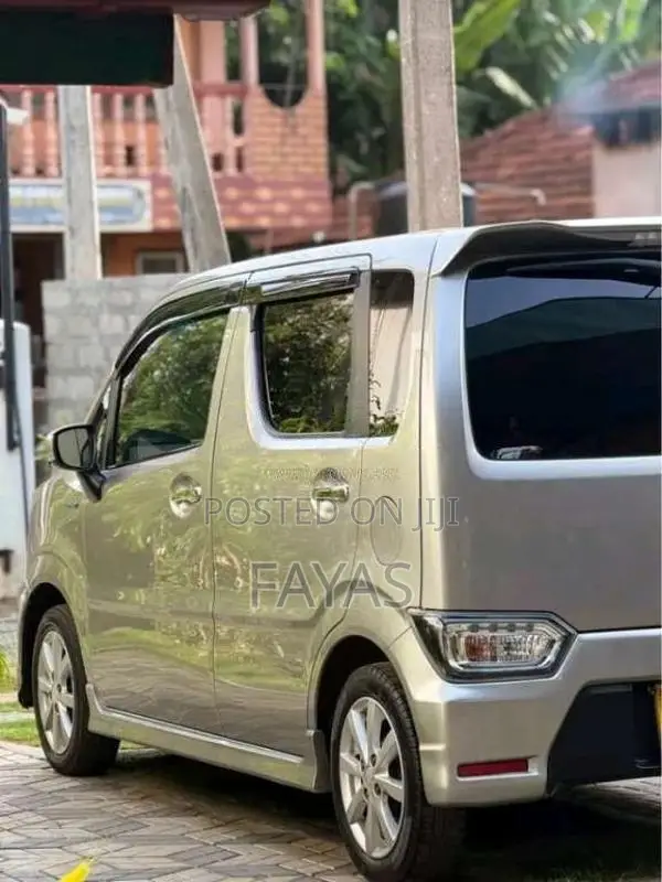 Suzuki Wagon R Stingray 2018 Car (Used)