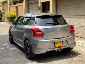 Suzuki Swift Rs 2017 Car (Used)