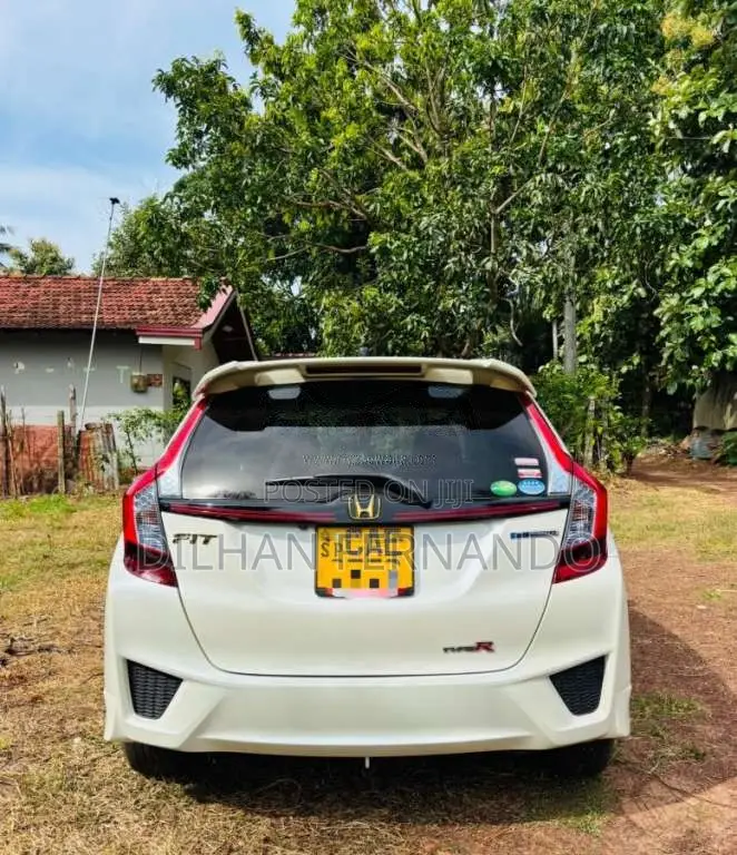 Honda Fit 2014 Car (Used)