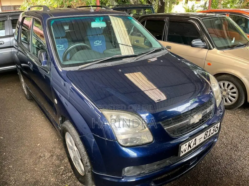 Chevrolet Cruze 2004 Car (Used)