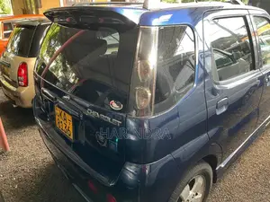 Chevrolet Cruze 2004 Car (Used)