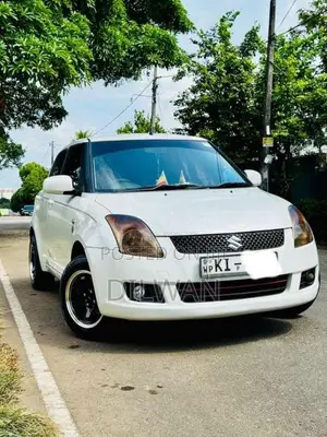 Suzuki Swift 2010 Car (Used)
