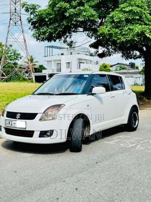 Suzuki Swift 2010 Car (Used)