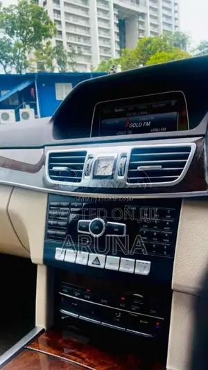 Mercedes-Benz E250 2015 Car (Used)