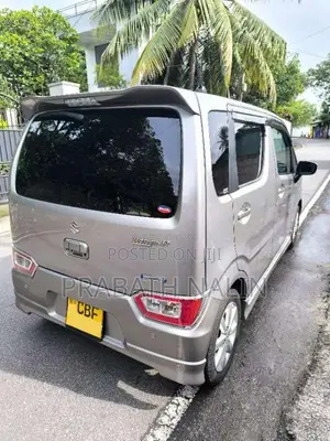Suzuki Wagon R FZ 2018 Car (Used)