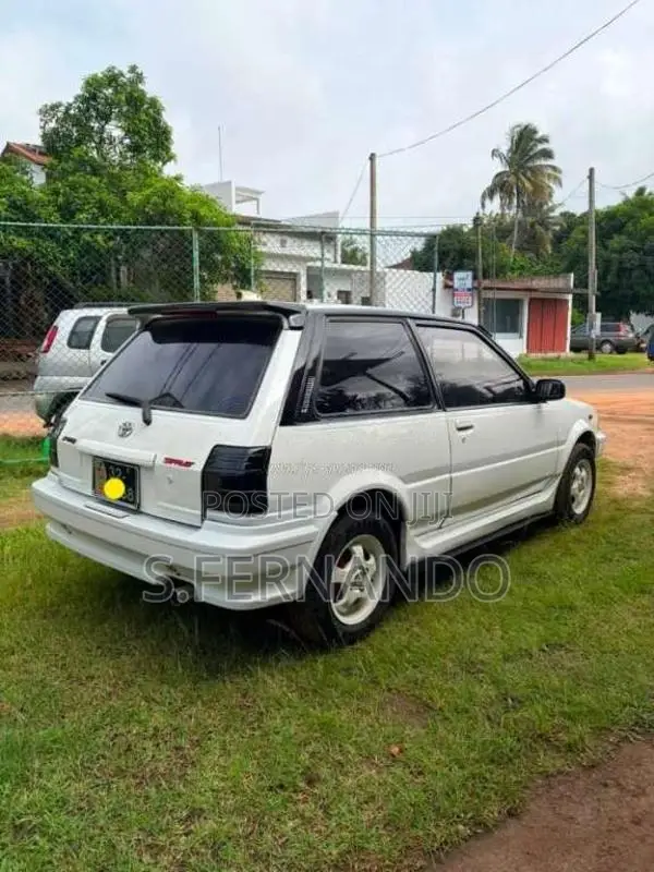 Toyota STARLET 1989 Car (Used)