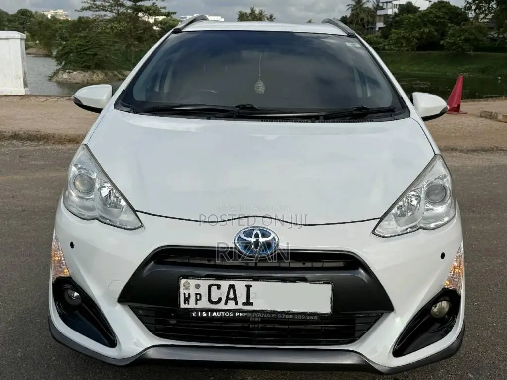 Toyota Aqua X Urban 2015 Car (Used)